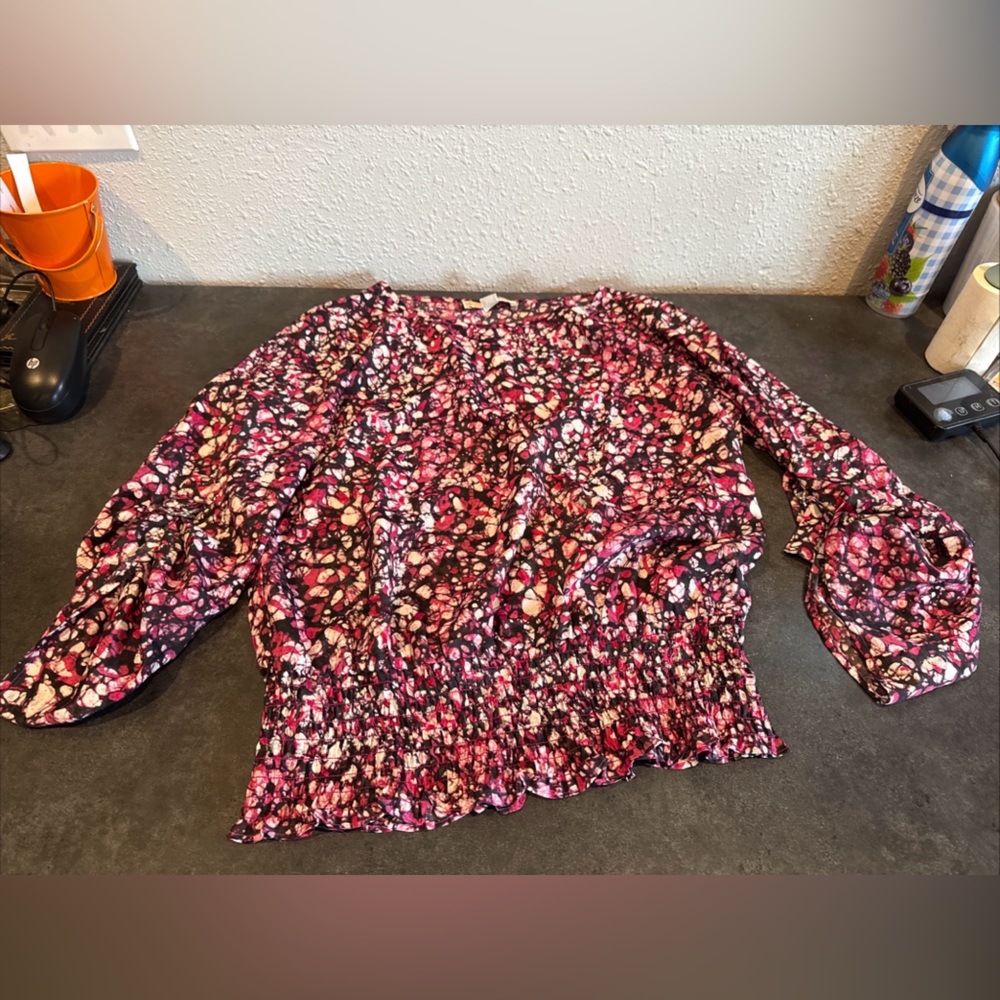 Michael Michael Kors Pink and Black Floral Patterned Blouse size medium